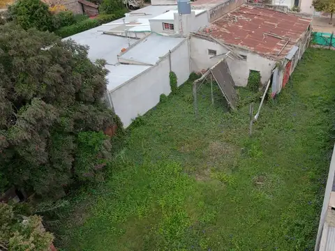 Galpon en Venta 37  mts Fondo