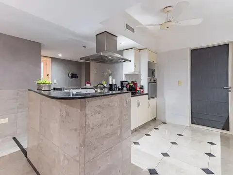 Departamento en Venta de 7 ambientes
