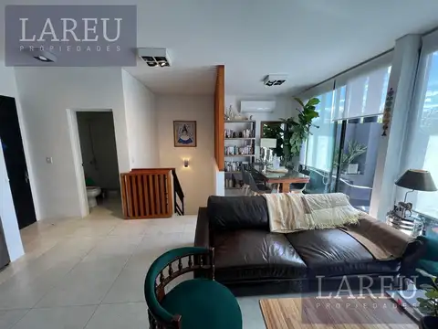 Casa 3 ambientes con 2 baños