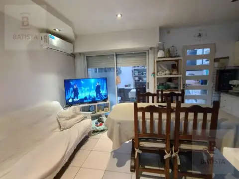 Departamento 4 ambientes con 2 baños