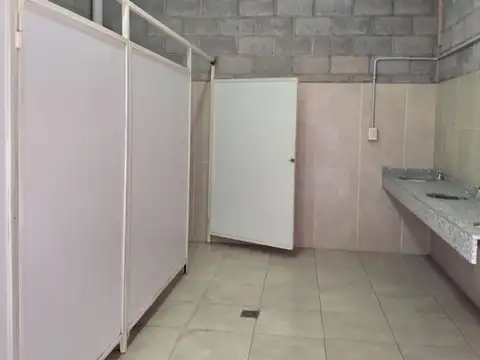 Local en Alquiler en Jesus Nazareno, $ 490.000