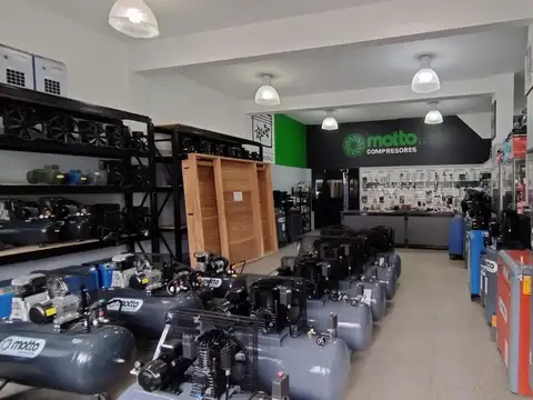 UNICO :: LOCAL 2 PLANTAS :: 1000MT2 :: MONTACARGAS ::