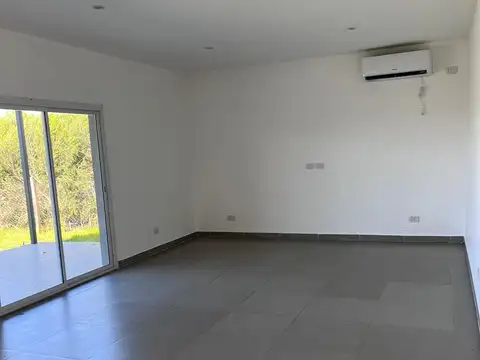 Casa Chalet  en Alquiler en El Cantón, Escobar, G.B.A. Zona Norte