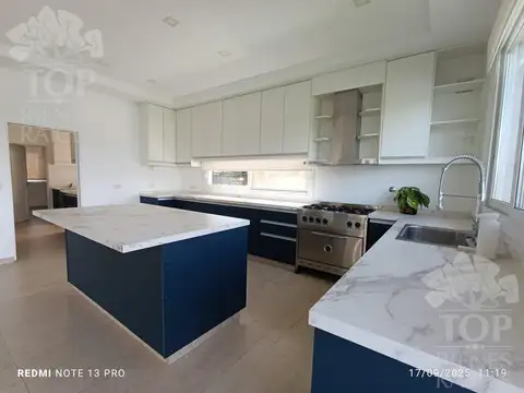 Casa en Venta en El Cantón - Norte, USD 540.000