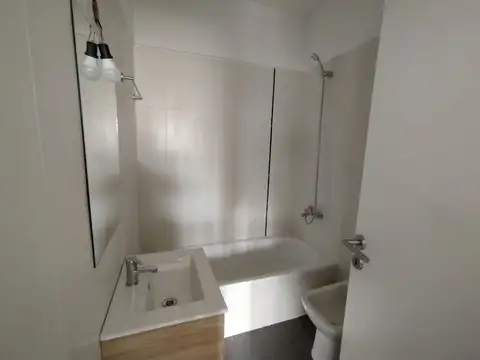 Departamento en Alquiler con 1 cochera