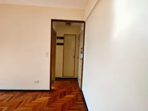 Departamento en Alquiler en Floresta, $ 580.000