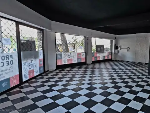 Local comercial en esquina MUNRO
