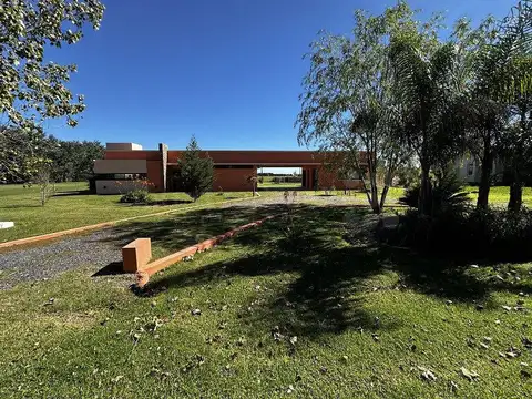 Casa en Venta en Puerto Chascomus, USD 320.000