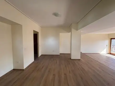 Departamento 4 ambientes con 3 baños
