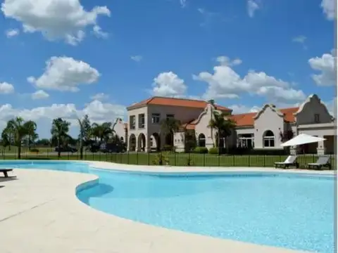 Terreno en venta - 1.878mts2 - Área 60, La Plata