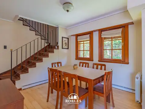 Chalet en el excelente entorno del barrio Los Troncos
