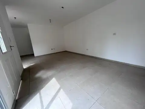 Depto Tipo Casa en Venta de 2 dormitorios