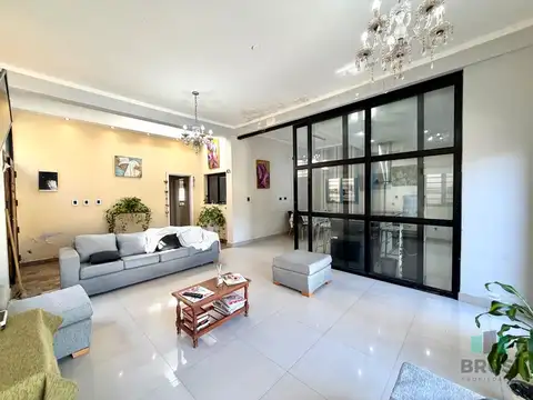 Casa en Venta en Lomas de Zamora, USD 149.000