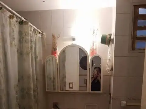 Departamento 4 ambientes con 1 baño