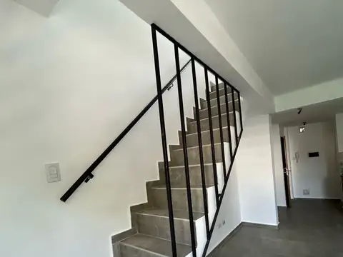 Depto Tipo Casa en Venta en Monte Castro, USD 88.000