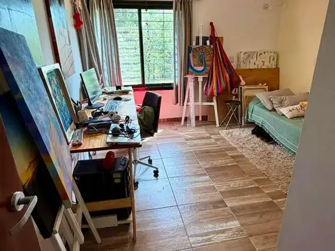 Casa 5 ambientes con 1 baño
