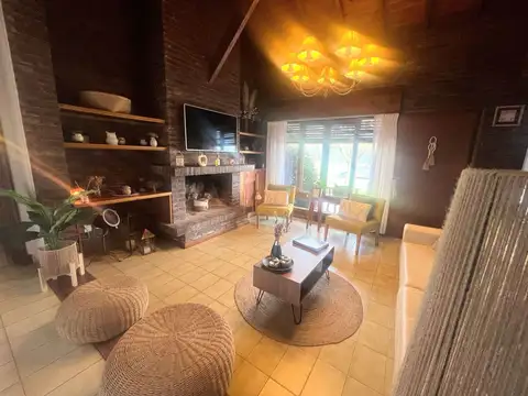 Casa en Venta en General Juan Madariaga, USD 250.000