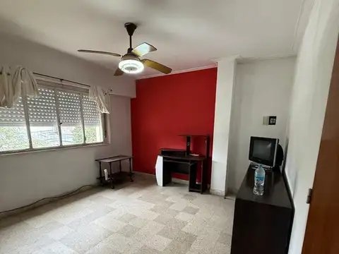 Calle 12 e/ 59 y 60 1300