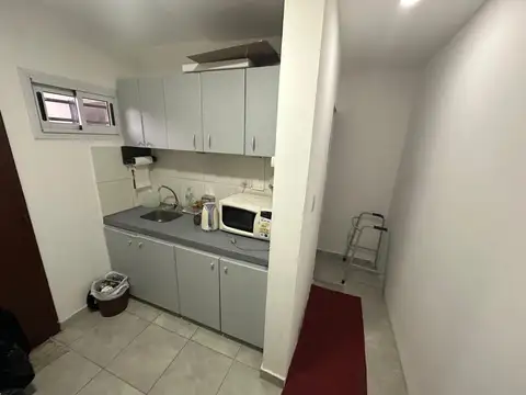 Oficina en Alquiler en Berazategui, $ 450.000