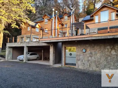 Complejo de Cabañas en venta - 15 Dormitorios 8 Baños - Cocheras - 925Mts2 - San Martín de Los Andes
