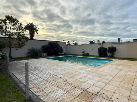 Depto Tipo Casa en Venta de 2 ambientes