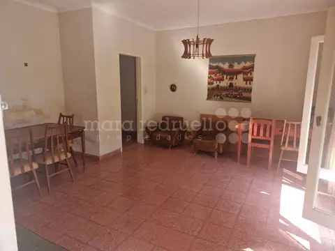 CASA EN VENTA DE DOS DORMITORIOS APTA CREDITRO EN CHASCOMUS