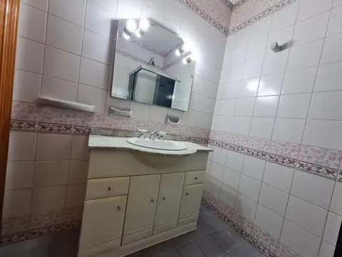 Depto Tipo Casa en Venta 46 años