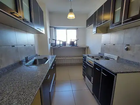 Departamento en Alquiler en Centro, $ 700.000
