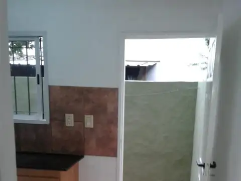 Departamento en Alquiler en Moron Sur, $ 350.000