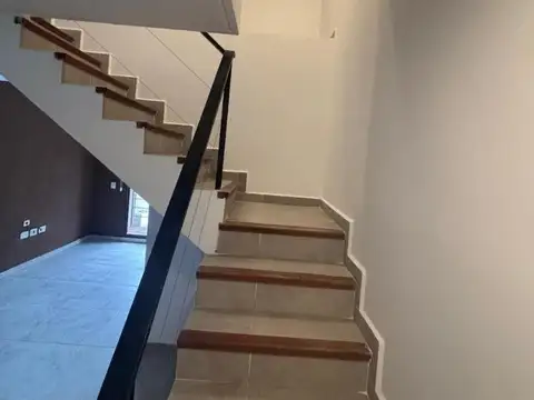 Duplex 4 ambientes en Venta - Villa Luro
