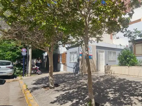 Venta Casa Apto Desarrollo - Calle Sargento Cabral 36 - Neuquén Capital