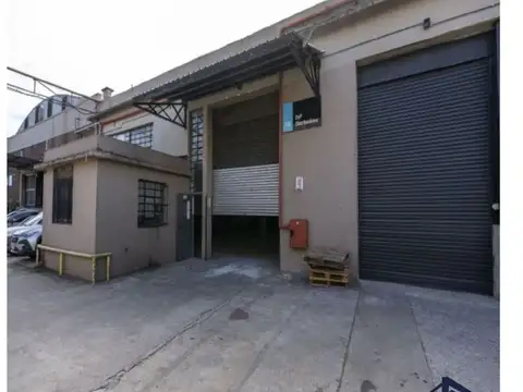 Av. Brig. Gral. Juan Manuel de Rosas 2900