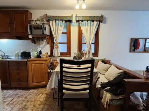 Depto Tipo Casa en Venta de 5 ambientes