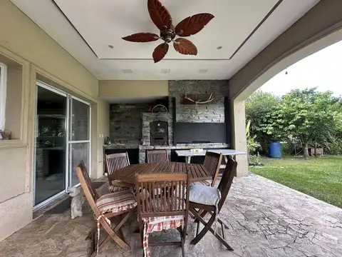 Casa en Alquiler Temporal de 4 dormitorios