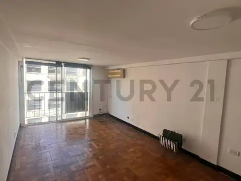 Oficina a la venta en el barrio del Microcentro