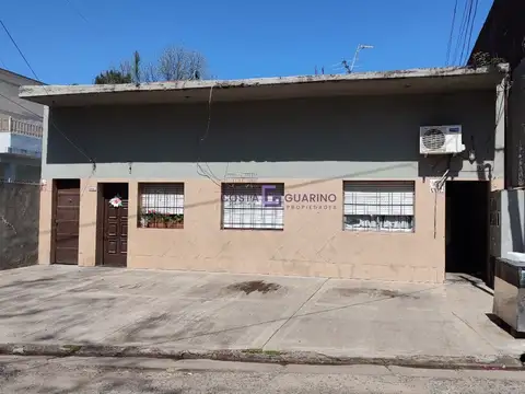 PH de 3 ambientes con patio ubicado sobre Km 24 a 50m de Ruta 3