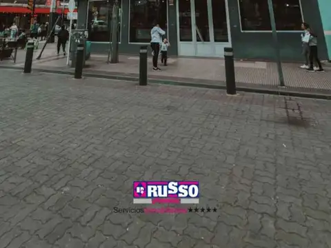Alquiler de Local sobre Peatonal - San Justo