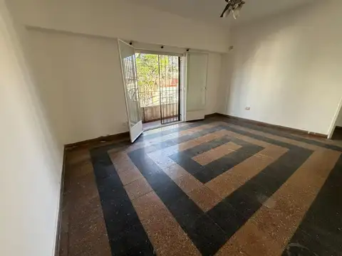 Depto Tipo Casa en Alquiler de 2 dormitorios
