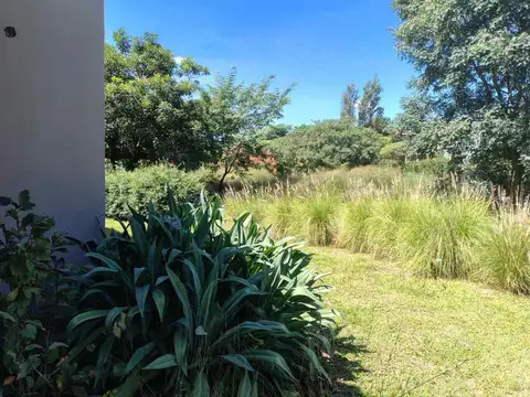 Casa en Venta en La Aguada De San Lorenzo, USD 325.000
