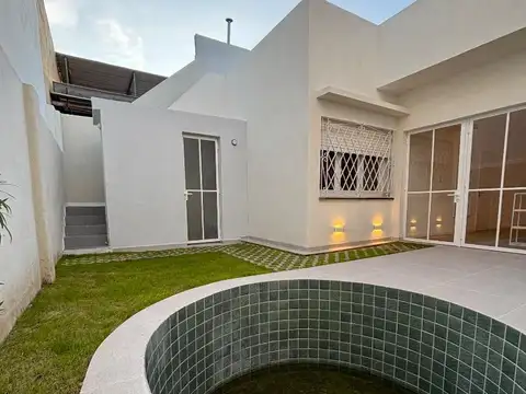 Depto Tipo Casa en Venta de 2 dormitorios