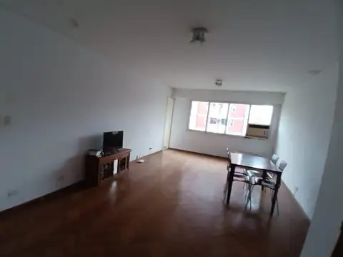 Departamento en Venta en Belgrano R, USD 270.000