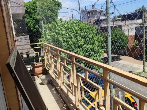 Depto Tipo Casa en Venta de 3 dormitorios