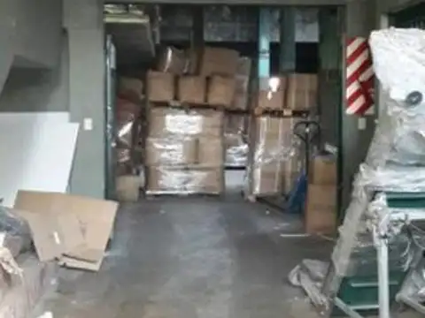 Galpon en Venta en Saavedra, USD 500.000