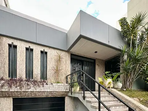 Lote en Villa Devoto,  9,63 x 19,79 Mts.  SUP 190,58