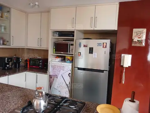 Departamento 5 ambientes con 2 baños