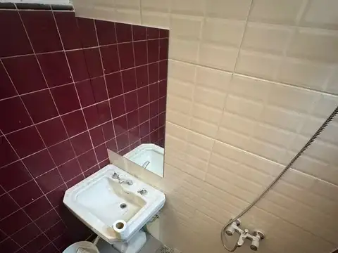 Depto Tipo Casa en Venta en San Nicolás, USD 145.000