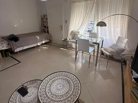 Depto Tipo Casa en Venta de 1 dormitorio