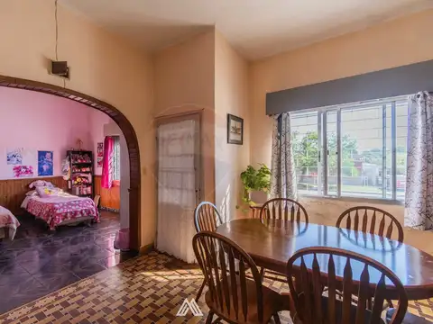 Bv. Jose Batlle Y Ordoñez 5700