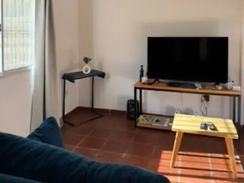 Galpon en Venta en La Lonja, USD 160.000