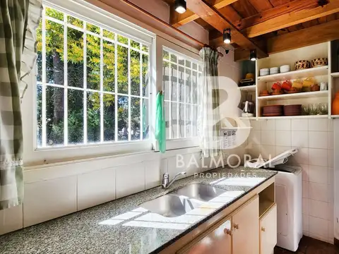 Casa en Alquiler - Zona Bosque / REF: 8012